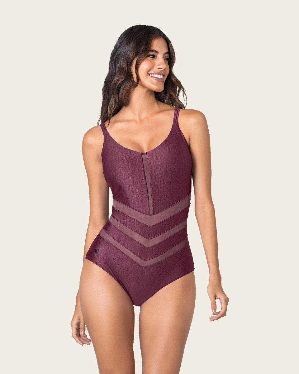 Bañador entero compresión suave con transparencias y efecto brillo